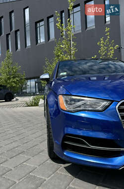 Седан Audi S3 2015 в 