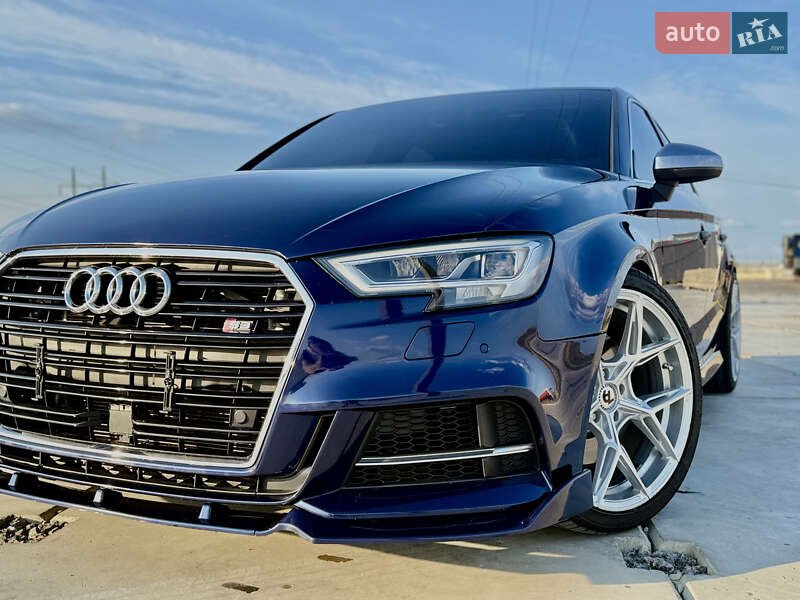 Седан Audi S3 2016 в Одессе