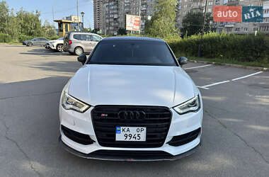 Седан Audi S3 2016 в 
