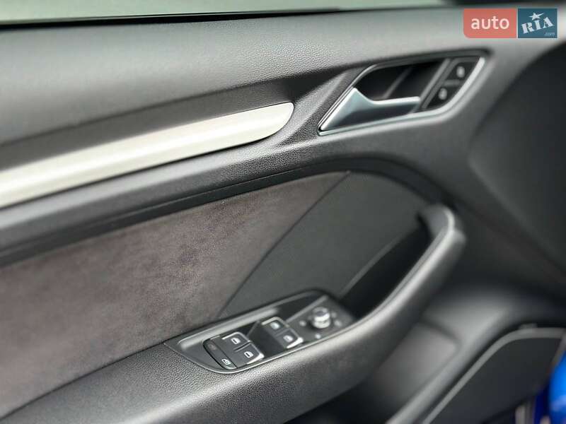 Хетчбек Audi S3 2015 в Львові
