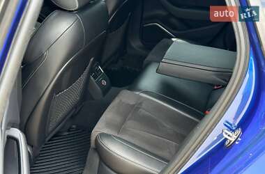 Хэтчбек Audi S3 2015 в 