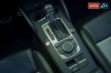 Седан Audi S3 2015 в 