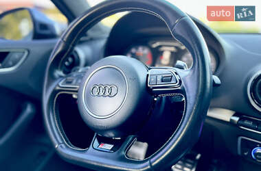 Седан Audi S3 2014 в 
