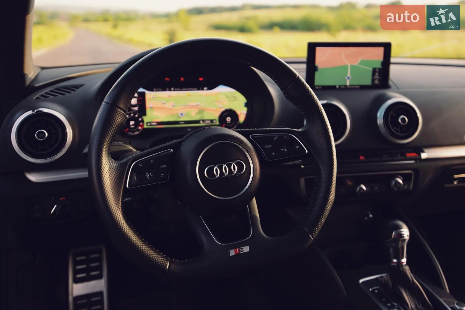 2017 Audi S3 - мініатюра 13