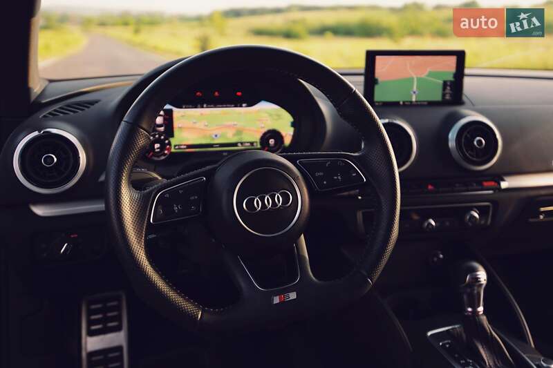 Седан Audi S3 2017 в Тернополі