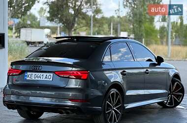 Седан Audi S3 2017 в 