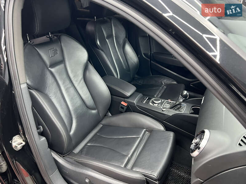 Седан Audi S3 2016 в Киеве фото 12 Седан Audi S3 2016 в Киеве