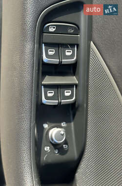 Седан Audi S3 2014 в 
