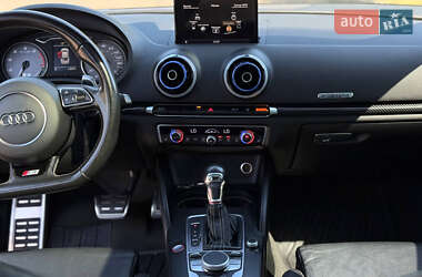 Седан Audi S3 2015 в 