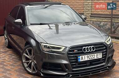 Седан Audi S3 2017 в 