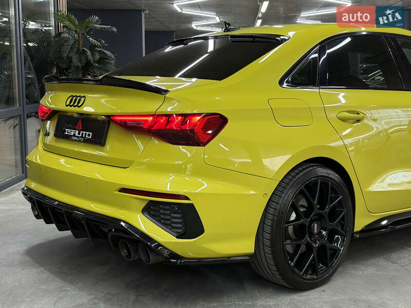 Седан Audi S3 2022 в Одессе