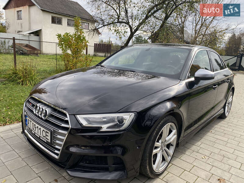Седан Audi S3 2014 в Коломиї