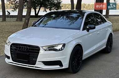 Седан Audi S3 2014 в Вінниці