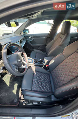 Седан Audi S3 2023 в Львове