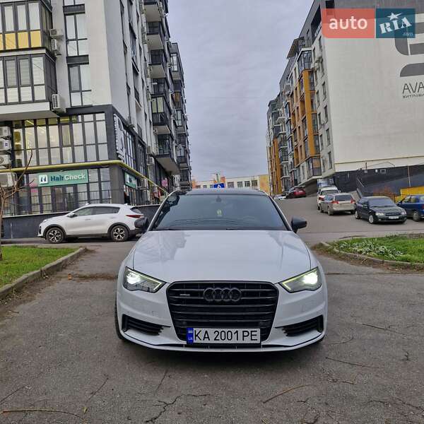 Седан Audi S3 2014 в Виннице