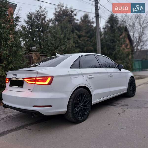 Седан Audi S3 2014 в Вінниці фото 15 Седан Audi S3 2014 в Вінниці