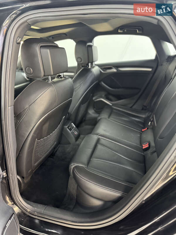 Седан Audi S3 2014 в Києві фото 6 Седан Audi S3 2014 в Києві