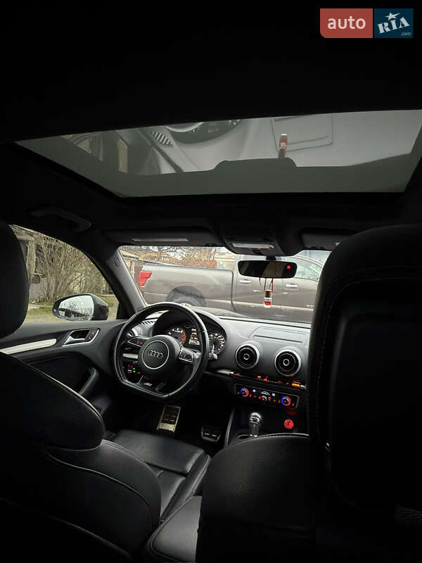 Седан Audi S3 2015 в Одессе фото 24 Седан Audi S3 2015 в Одессе