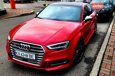 Седан Audi S3 2017 в Киеве