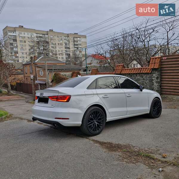 Седан Audi S3 2014 в Виннице фото 12 Седан Audi S3 2014 в Виннице