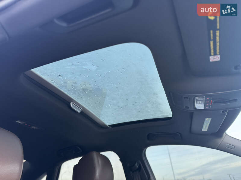 Седан Audi S3 2014 в Смілі