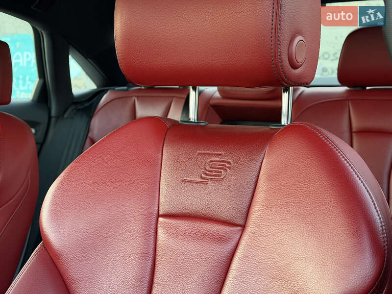 Седан Audi S3 2017 в Одессе