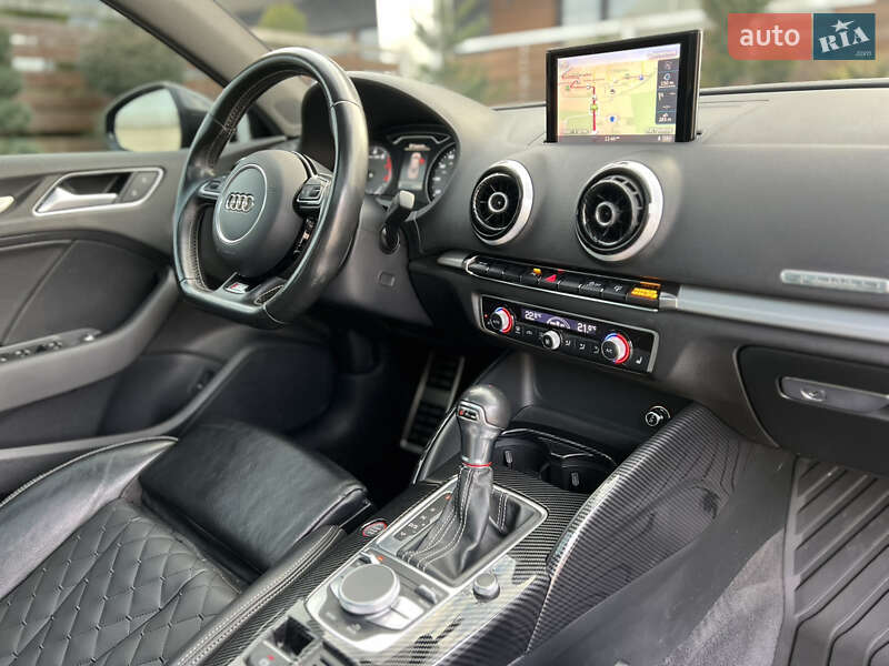 Седан Audi S3 2016 в Львові фото 40 Седан Audi S3 2016 в Львові