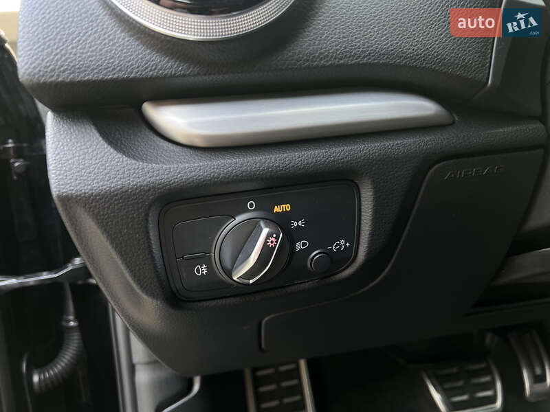 Седан Audi S3 2016 в Львове фото 41 Седан Audi S3 2016 в Львове