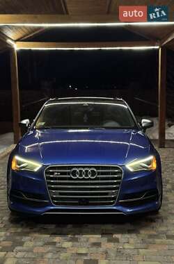 Седан Audi S3 2015 в Кропивницком