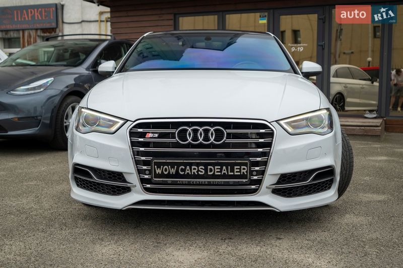Седан Audi S3 2015 в Києві