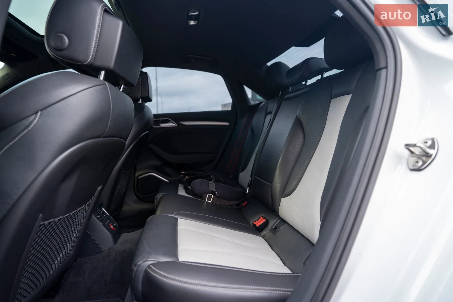 2015 Audi S3 - мініатюра 29
