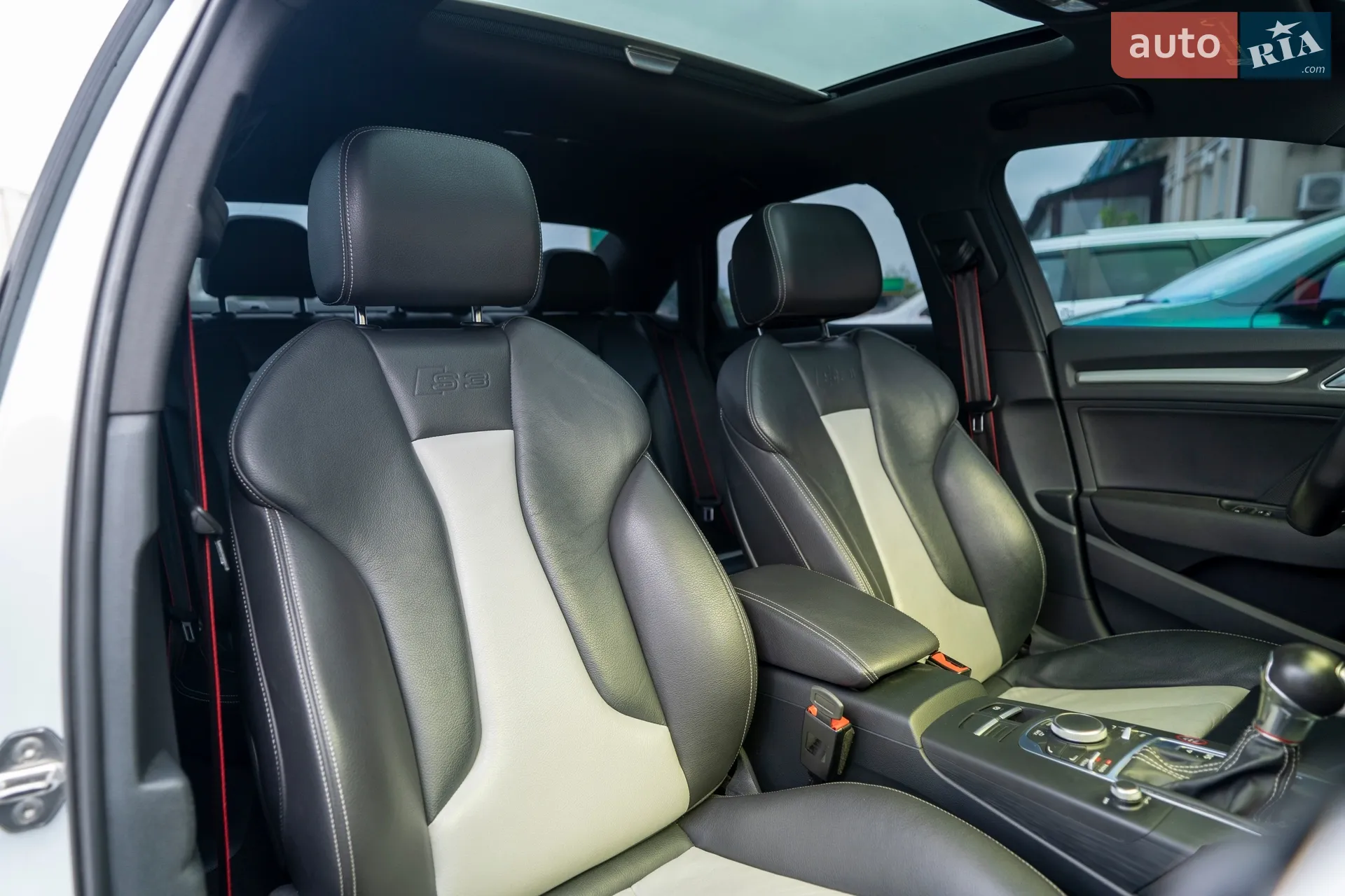 2015 Audi S3 - мініатюра 32