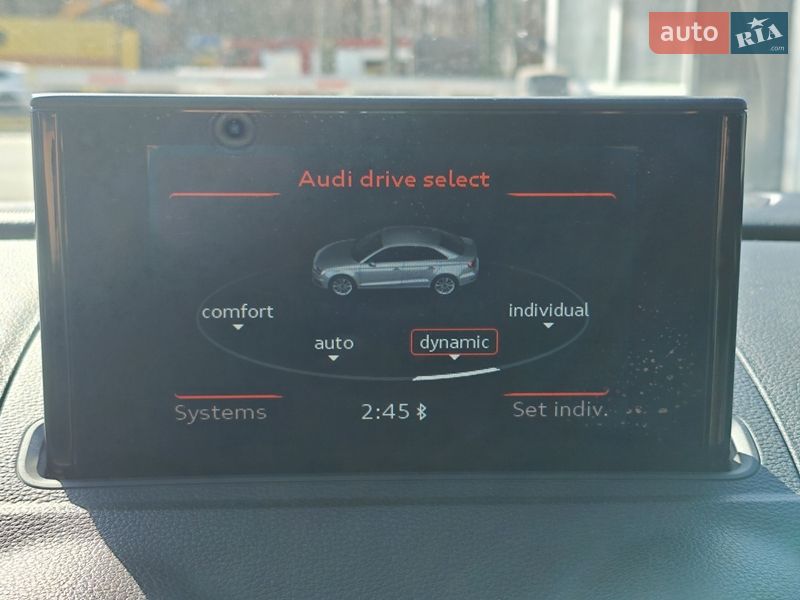 Седан Audi S3 2015 в Киеве