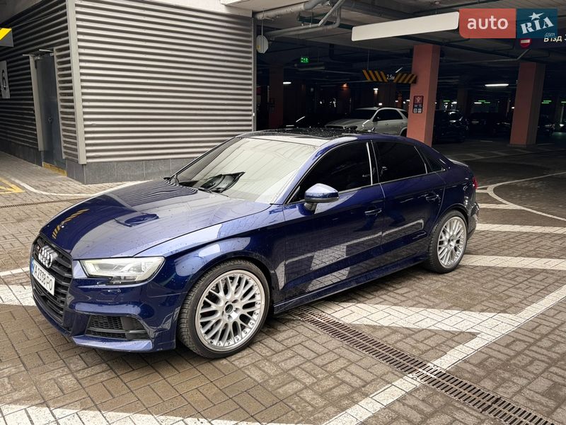 Седан Audi S3 2017 в Киеве фото 8 Седан Audi S3 2017 в Киеве