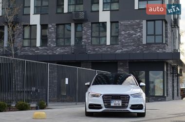 Седан Audi S3 2015 в Кропивницькому