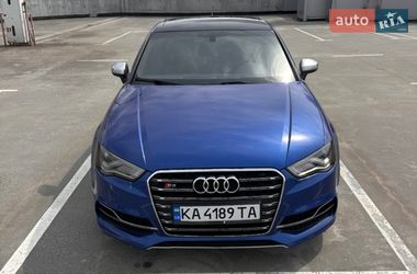 Седан Audi S3 2014 в Киеве