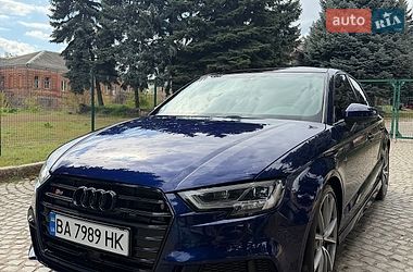 Седан Audi S3 2017 в Кропивницком
