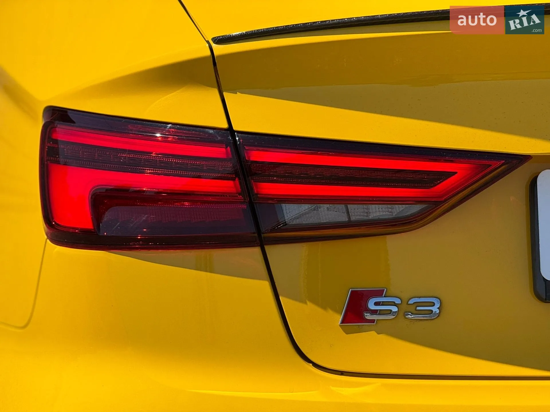 2017 Audi S3 - мініатюра 16