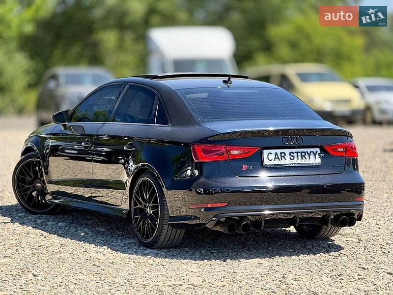 Седан Audi S3 2016 в Стрые