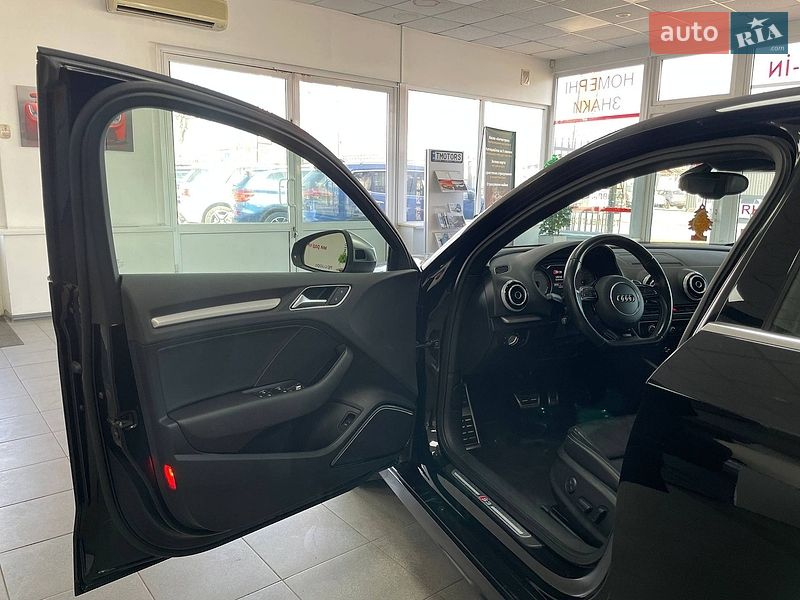 Седан Audi S3 2014 в Києві