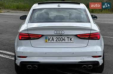 Седан Audi S3 2016 в Ирпене