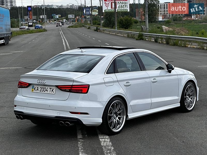 Седан Audi S3 2016 в Ирпене