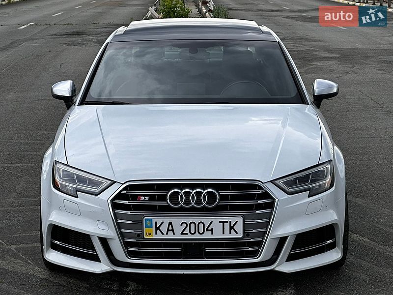 Седан Audi S3 2016 в Ирпене