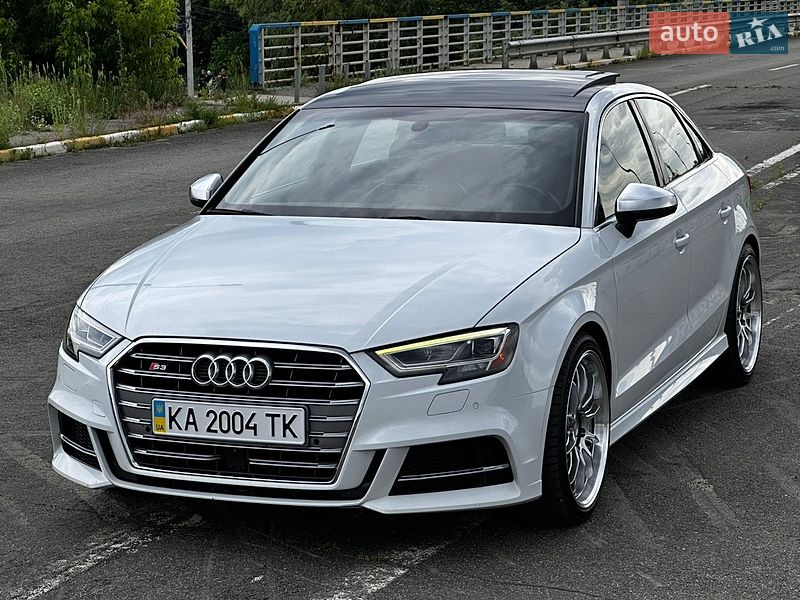 Седан Audi S3 2016 в Ирпене