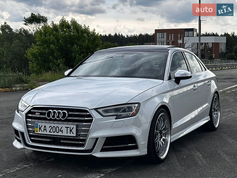 Седан Audi S3 2016 в Ирпене
