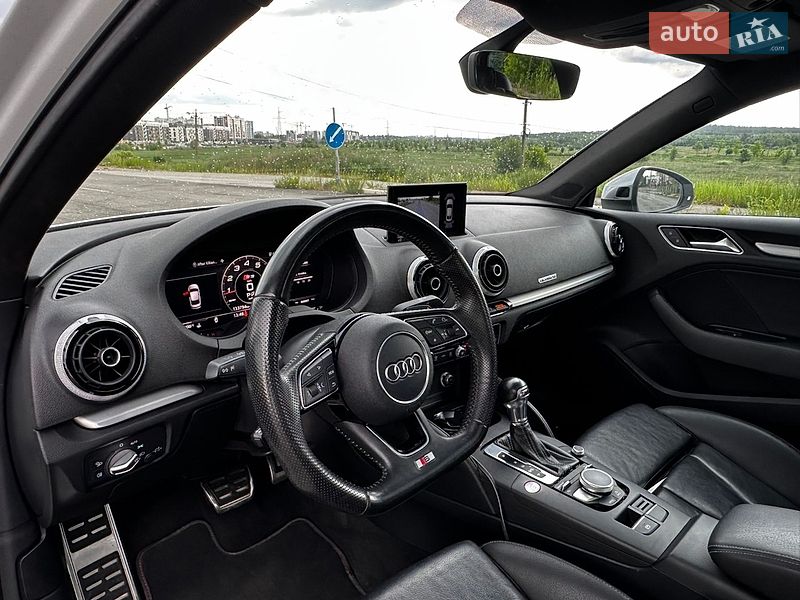 Седан Audi S3 2016 в Ирпене
