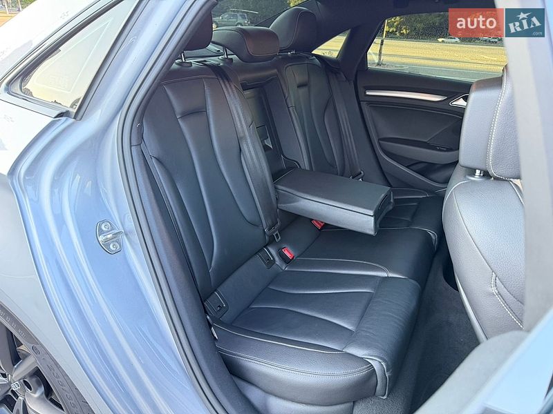 Седан Audi S3 2015 в Києві