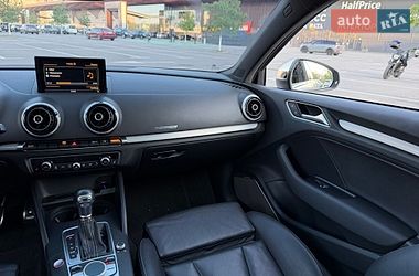 Седан Audi S3 2015 в Києві