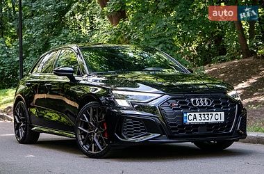 Седан Audi S3 2021 в Киеве