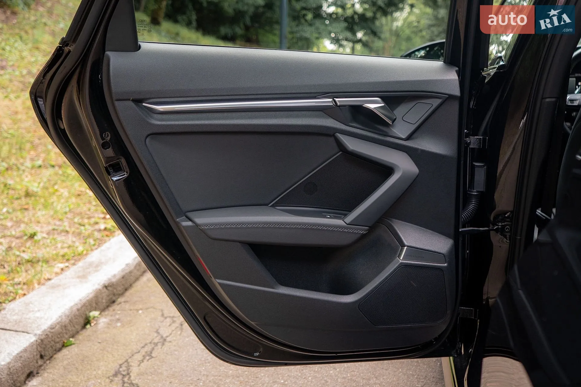 2021 Audi S3 - мініатюра 38